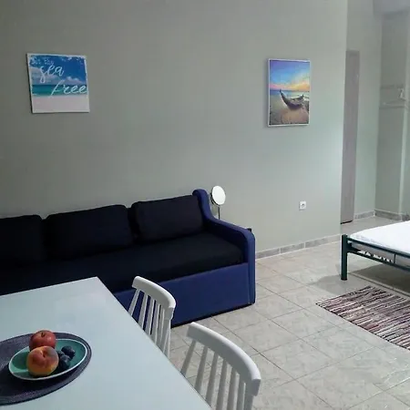 Estia 1 Apartman *